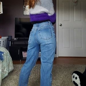 Ripped mom jeans